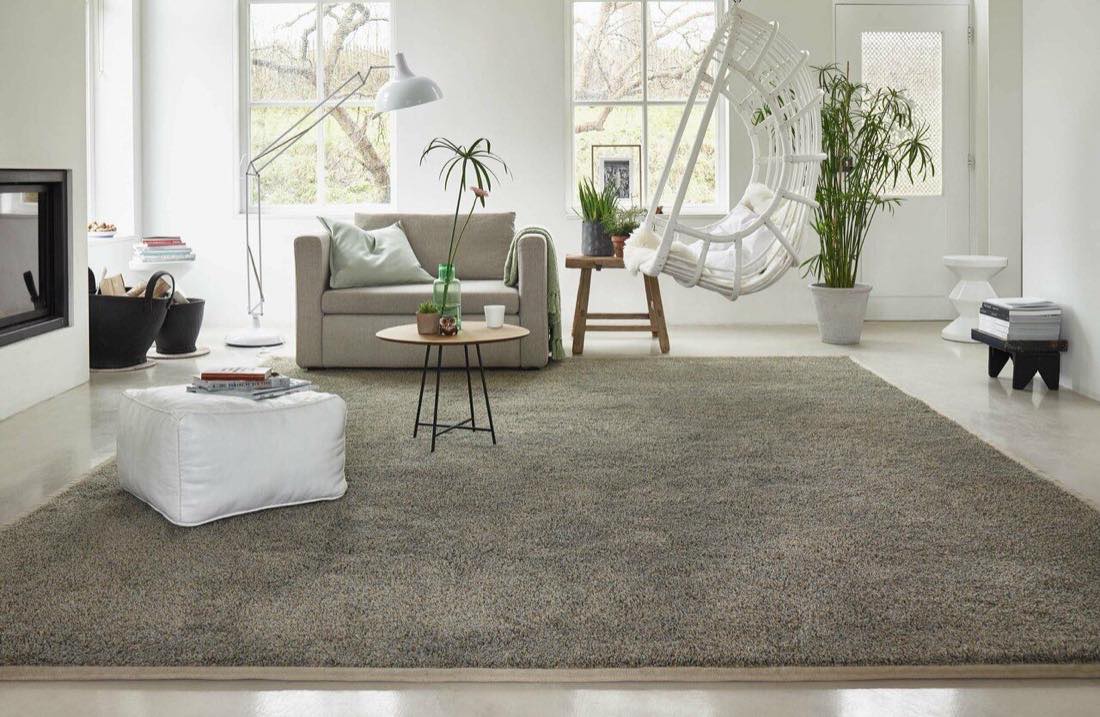 Canapé en tissu nettoyé en profondeur